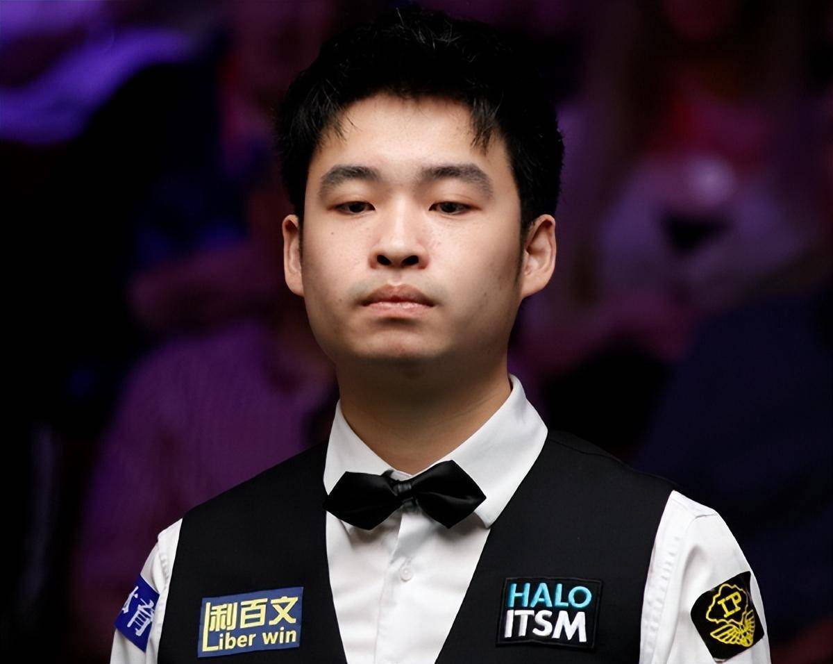 中为核心球 中为核心球